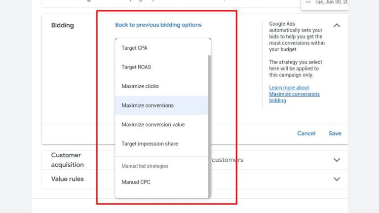 A dropdown menu on a Google Ads bidding settings screen shows options like Target CPA, Maximize clicks, Maximize conversions, and Manual CPC. The Maximize conversions option is highlighted.